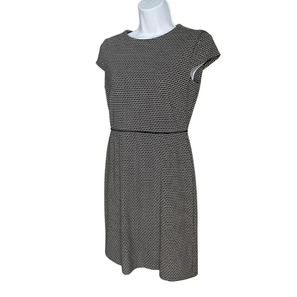 Amanda + Chelsea Geometric Print Dress Size 2 - Elegant Cap Sleeve Fit & Flare - Picture 7 of 9